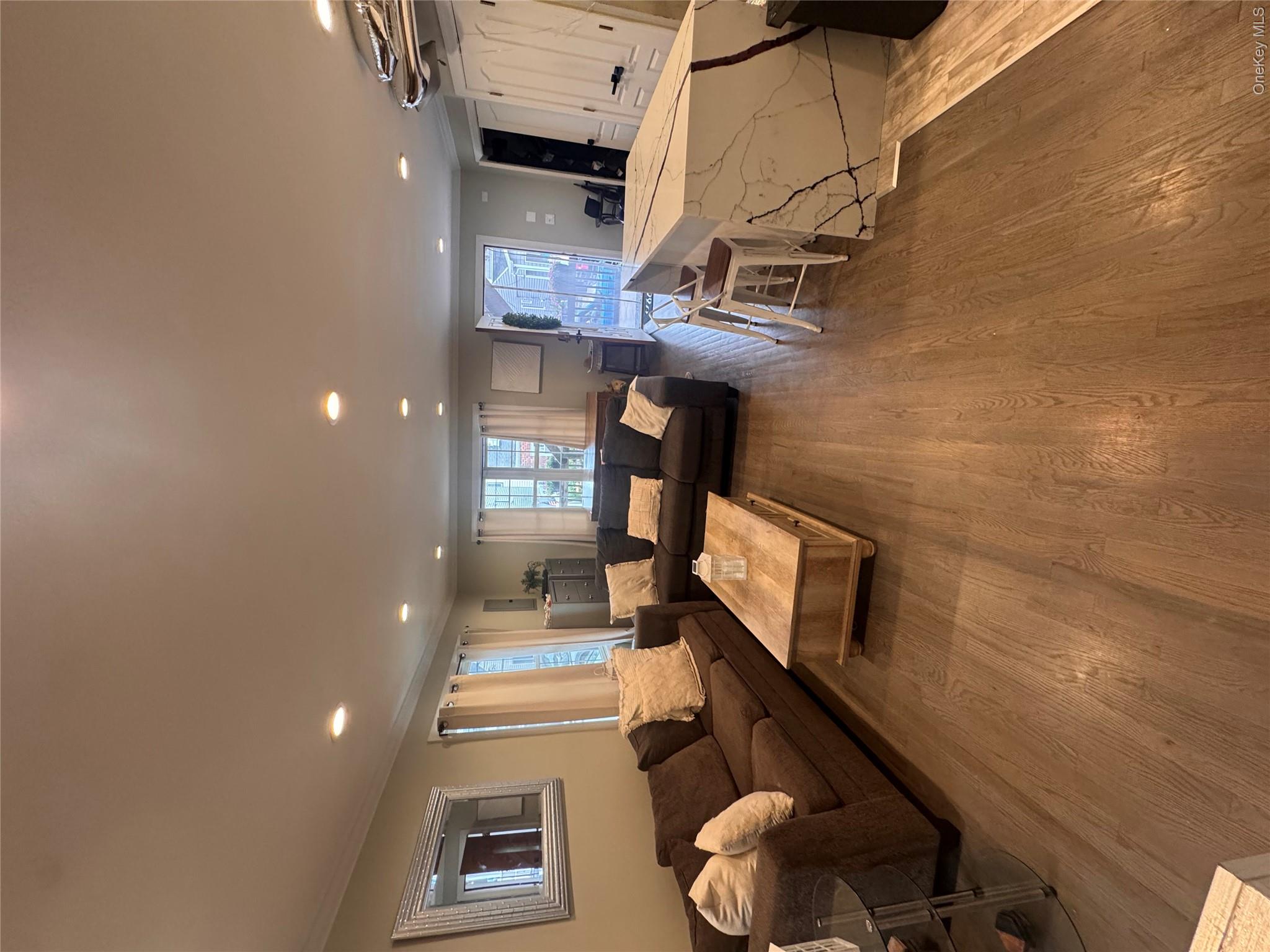 68 Brookline Avenue Main Floor Property Photo 6