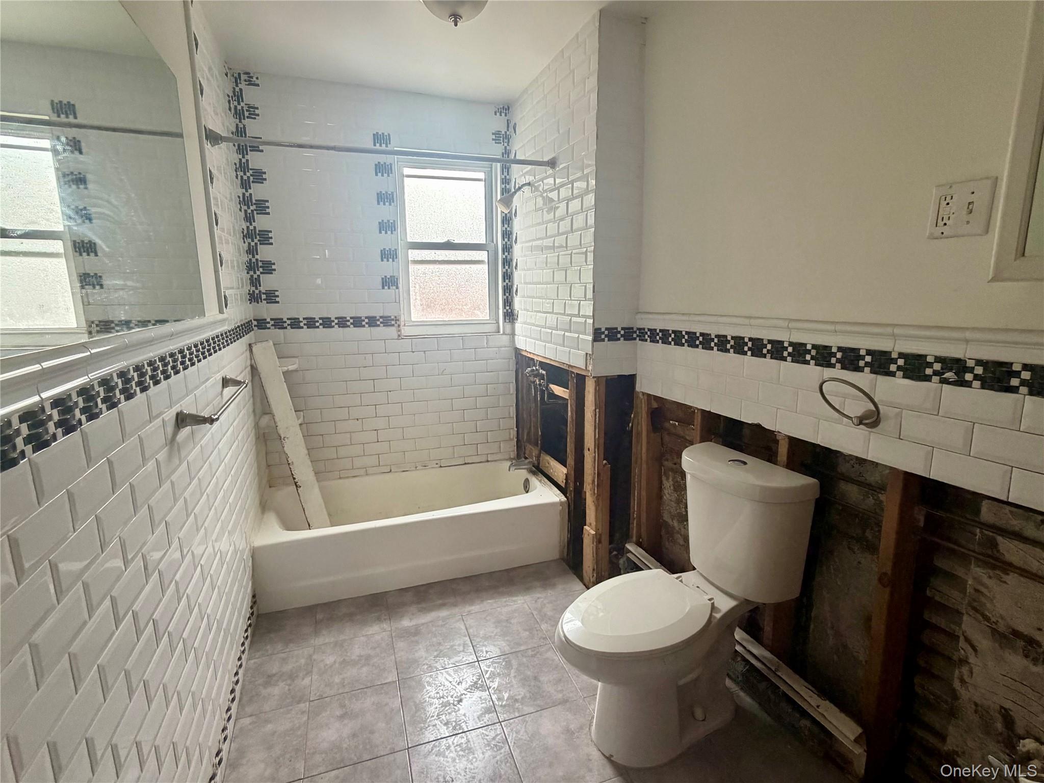 2791 Claflin Avenue Property Photo 9