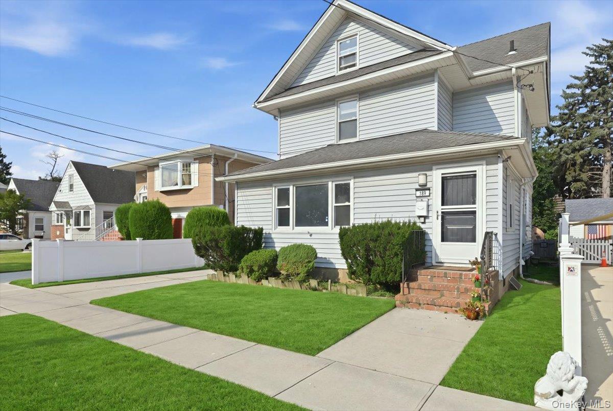 100 Spruce Street Property Photo 1