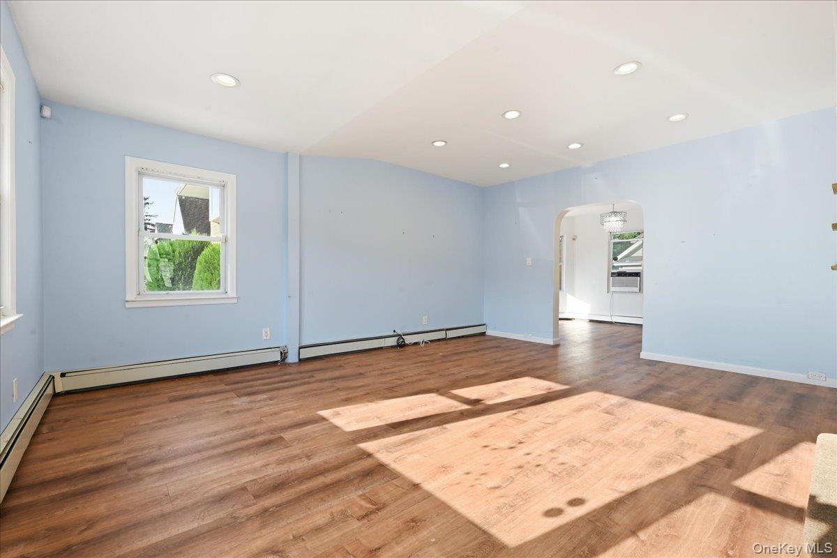100 Spruce Street Property Photo 4