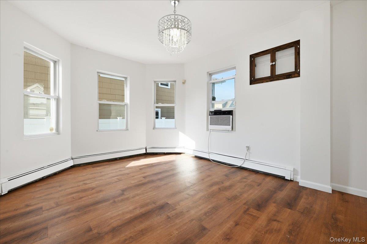 100 Spruce Street Property Photo 9