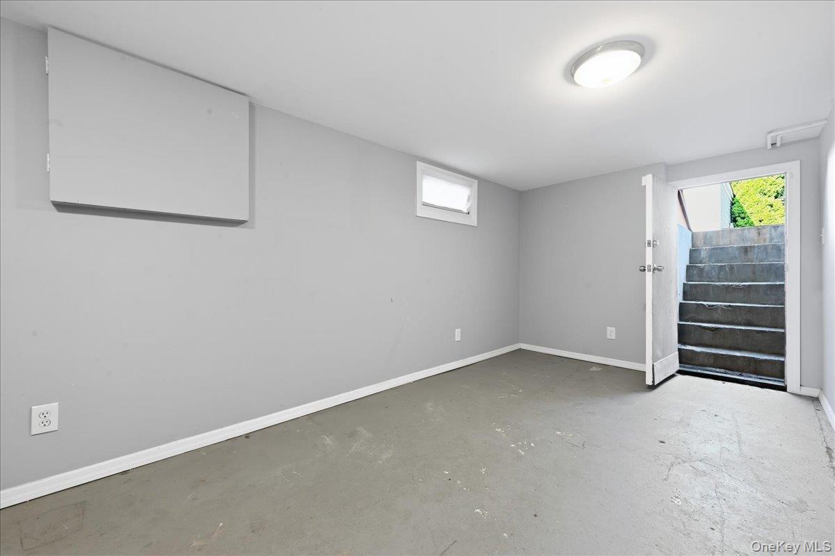 100 Spruce Street Property Photo 22