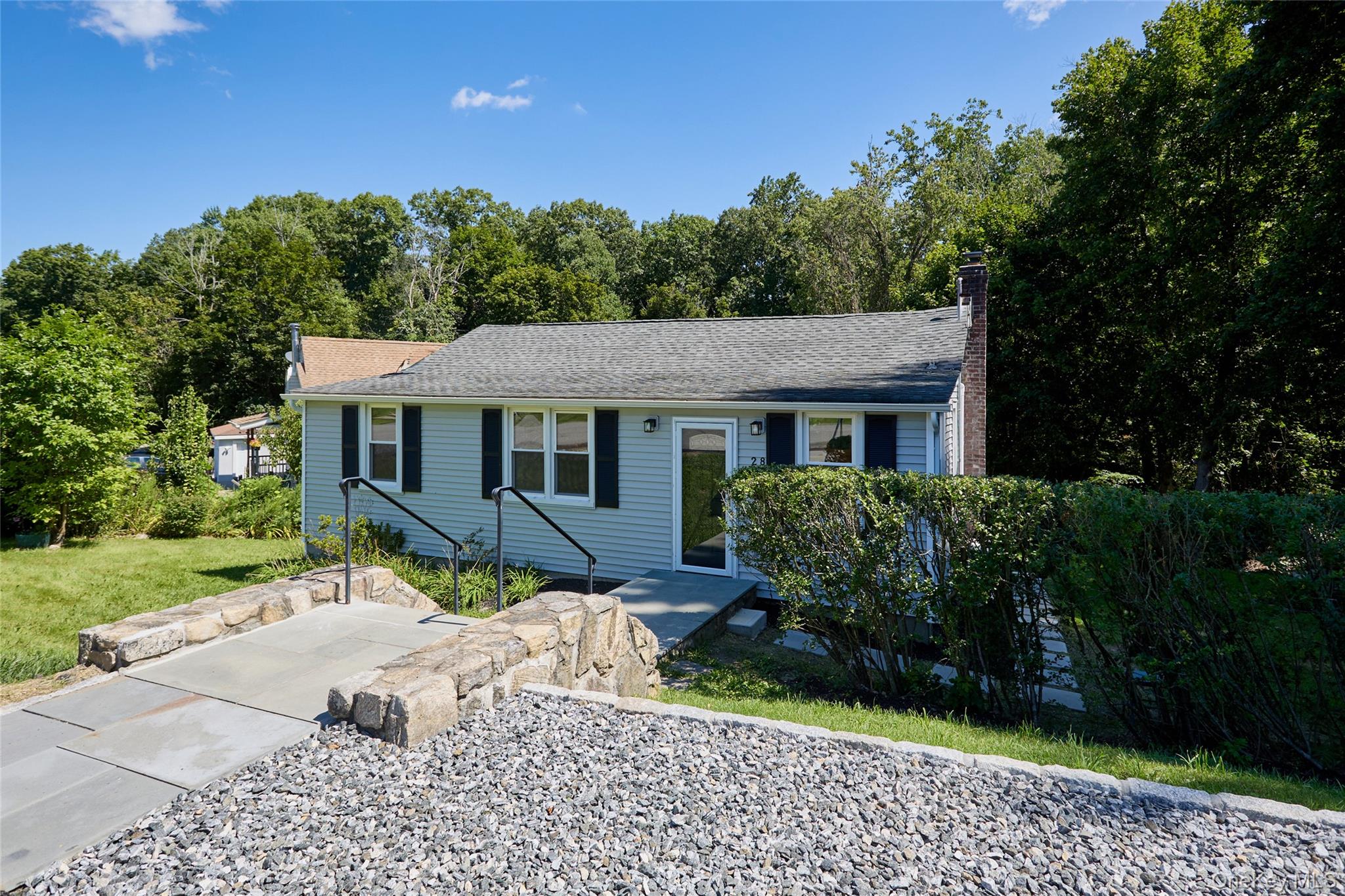 28 Brewster Drive Property Photo 4
