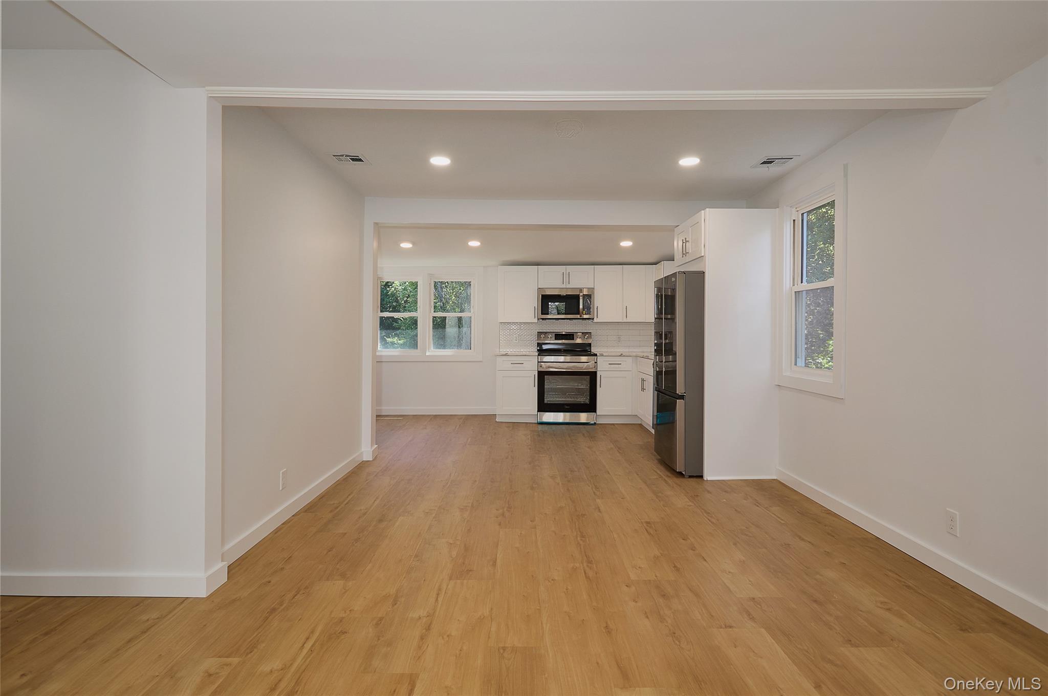 28 Brewster Drive Property Photo 7
