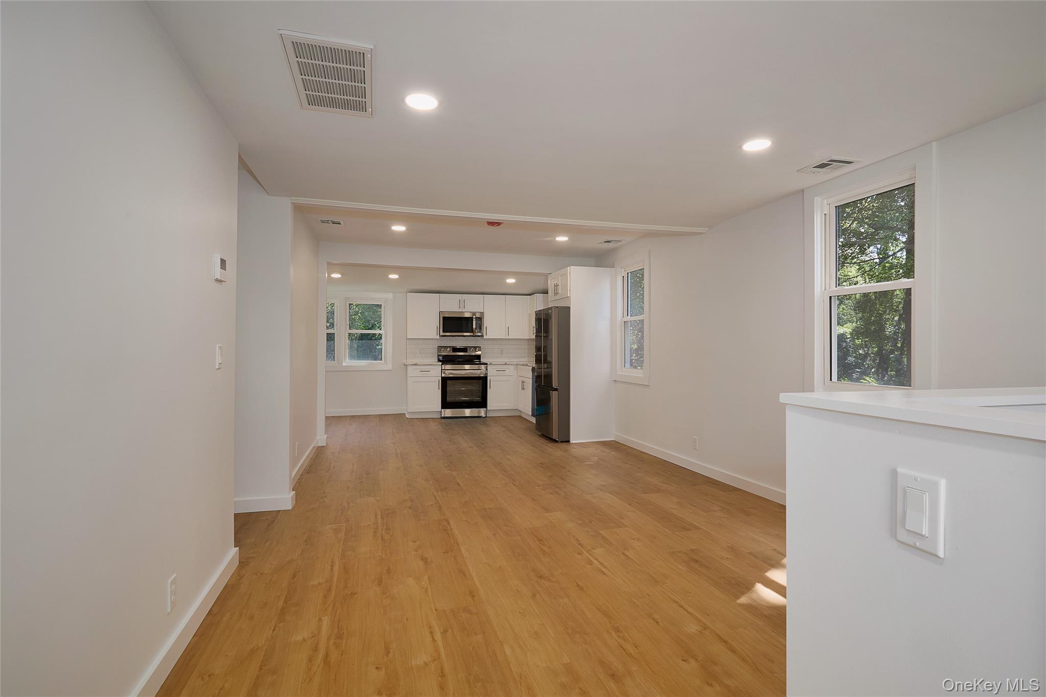 28 Brewster Drive Property Photo 11