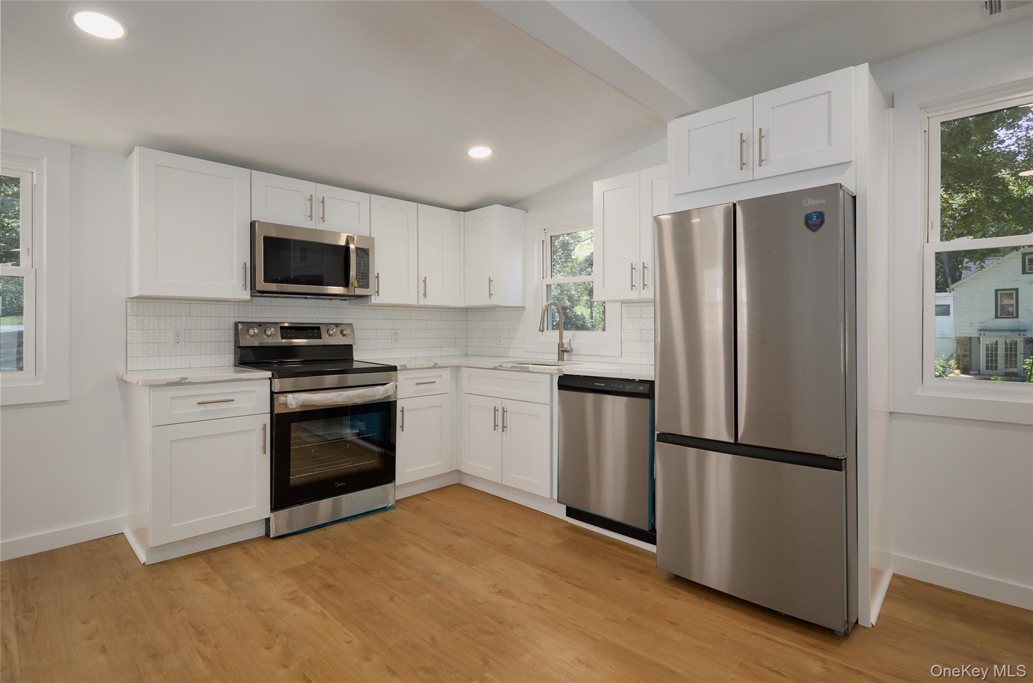28 Brewster Drive Property Photo 13
