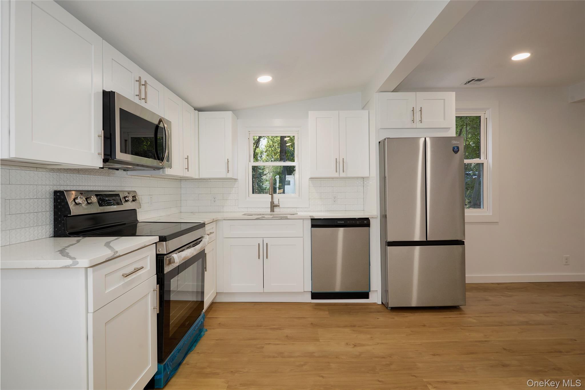 28 Brewster Drive Property Photo 14