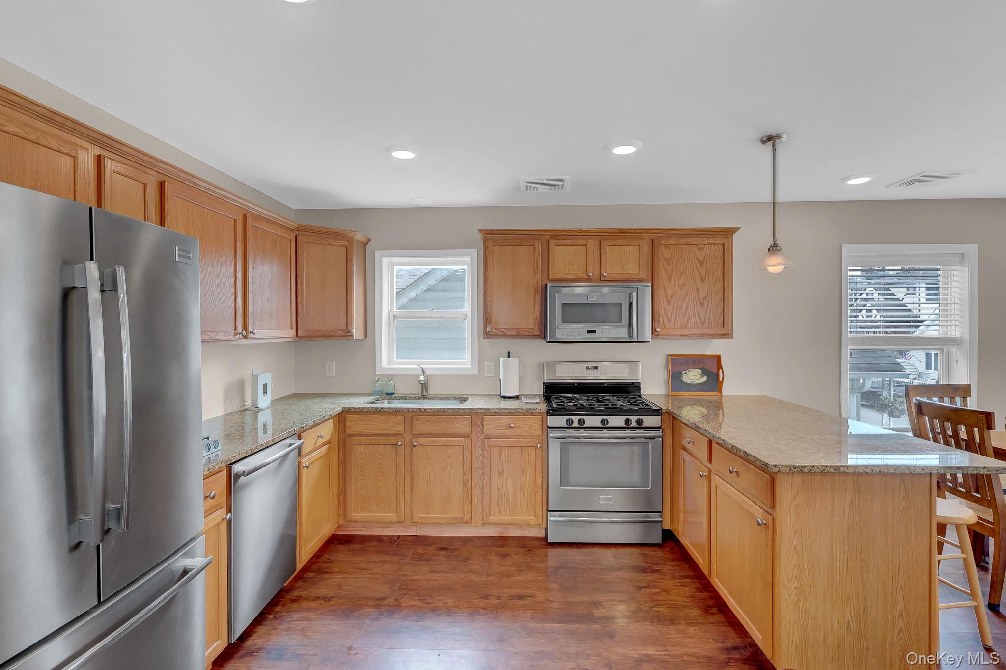 72 Arizona Avenue Property Photo 10