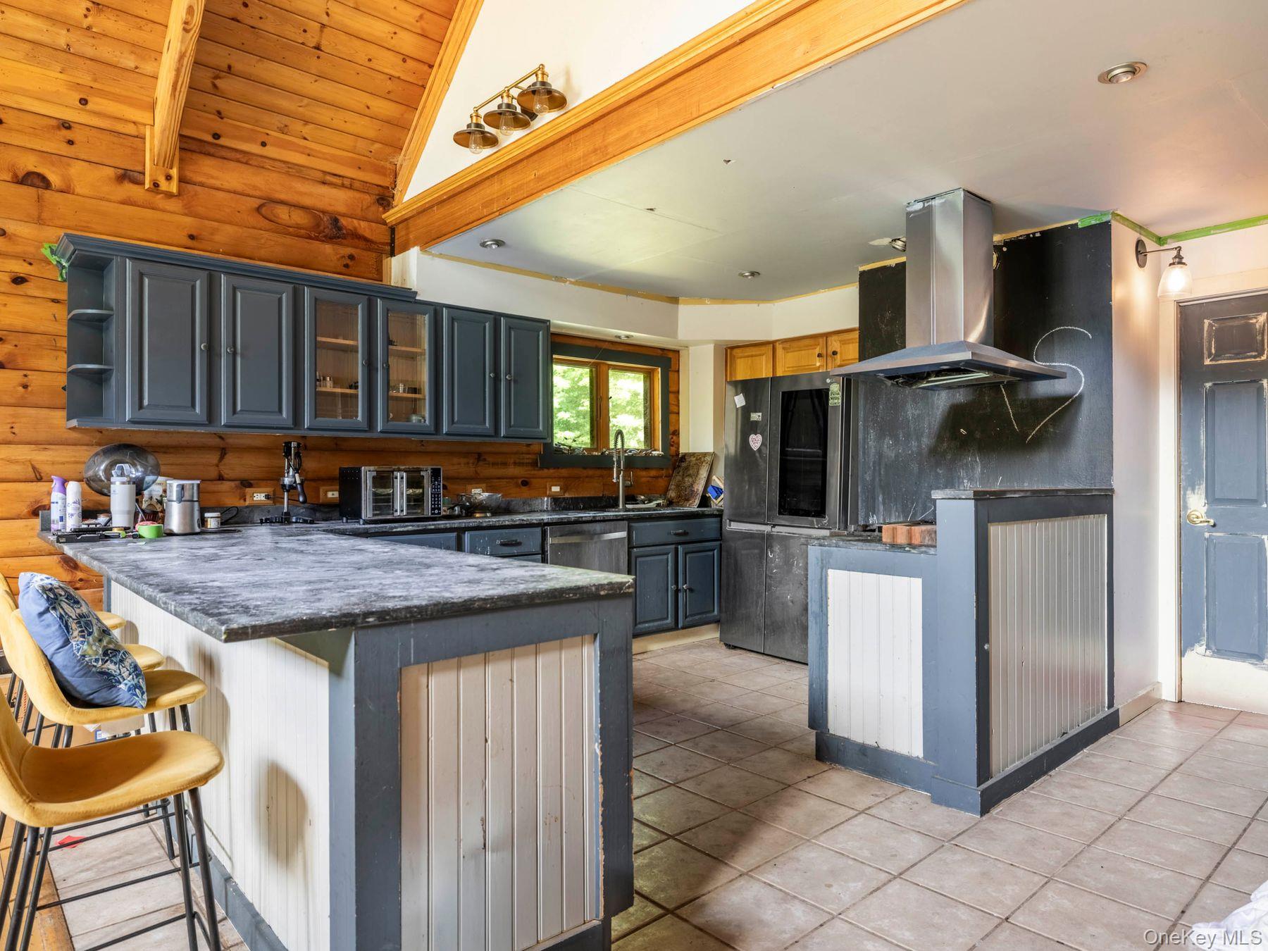 11 Spruce Hill Road Property Photo 14