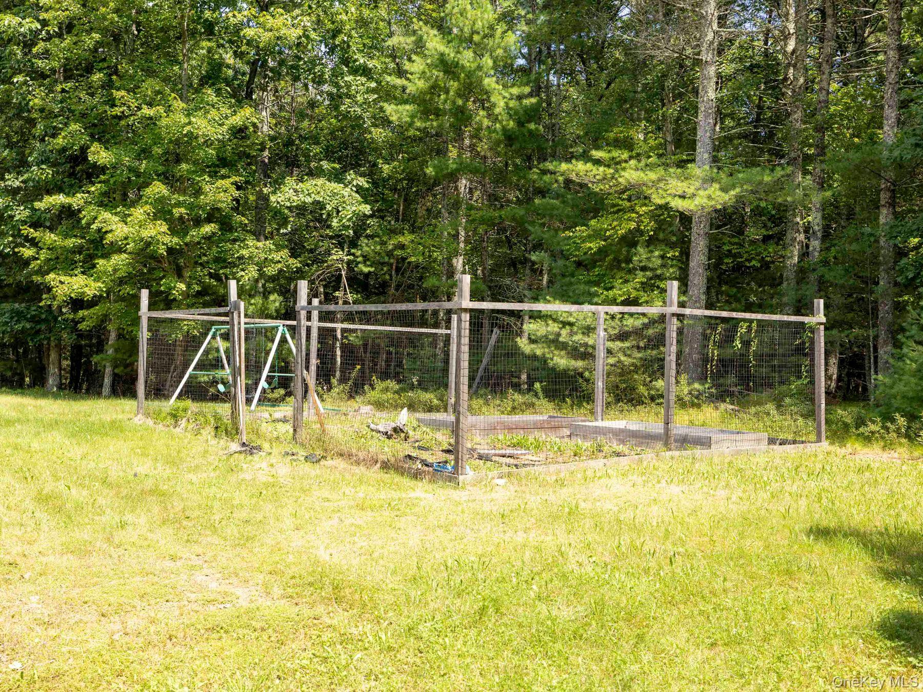 11 Spruce Hill Road Property Photo 27