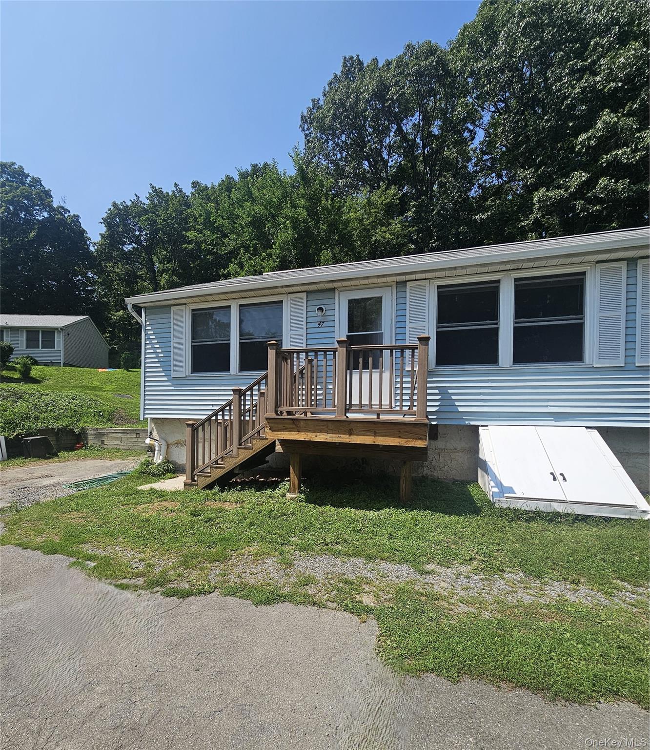 47-49 Mile Hill Road Property Photo 12