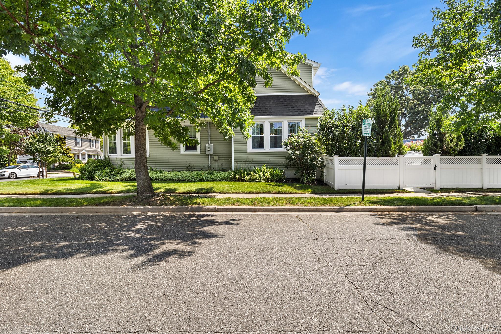 126 Rutland Avenue Property Photo 2