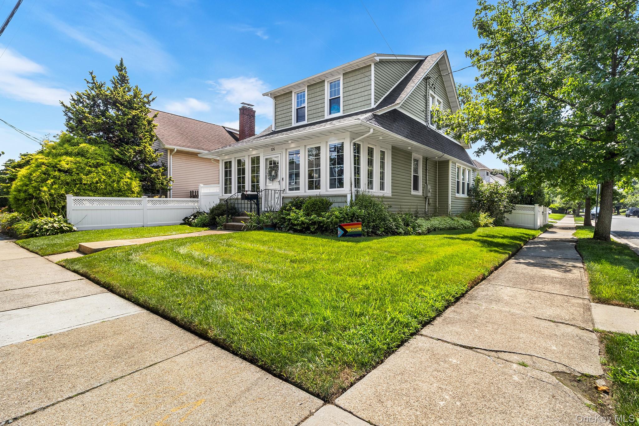 126 Rutland Avenue Property Photo 3