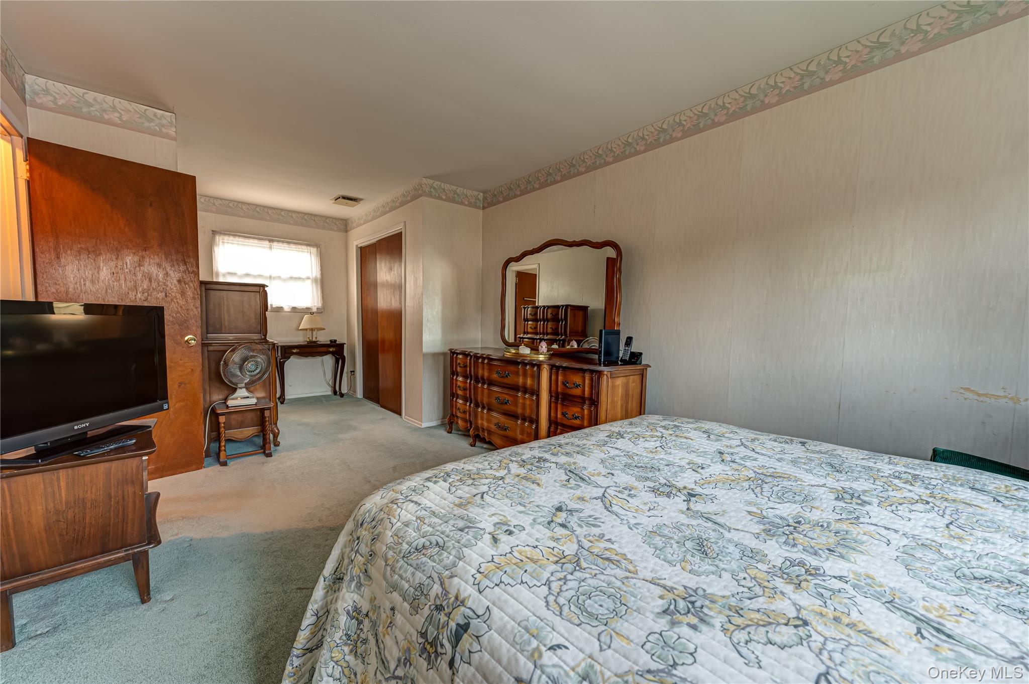 607 7th Avenue Property Photo 14