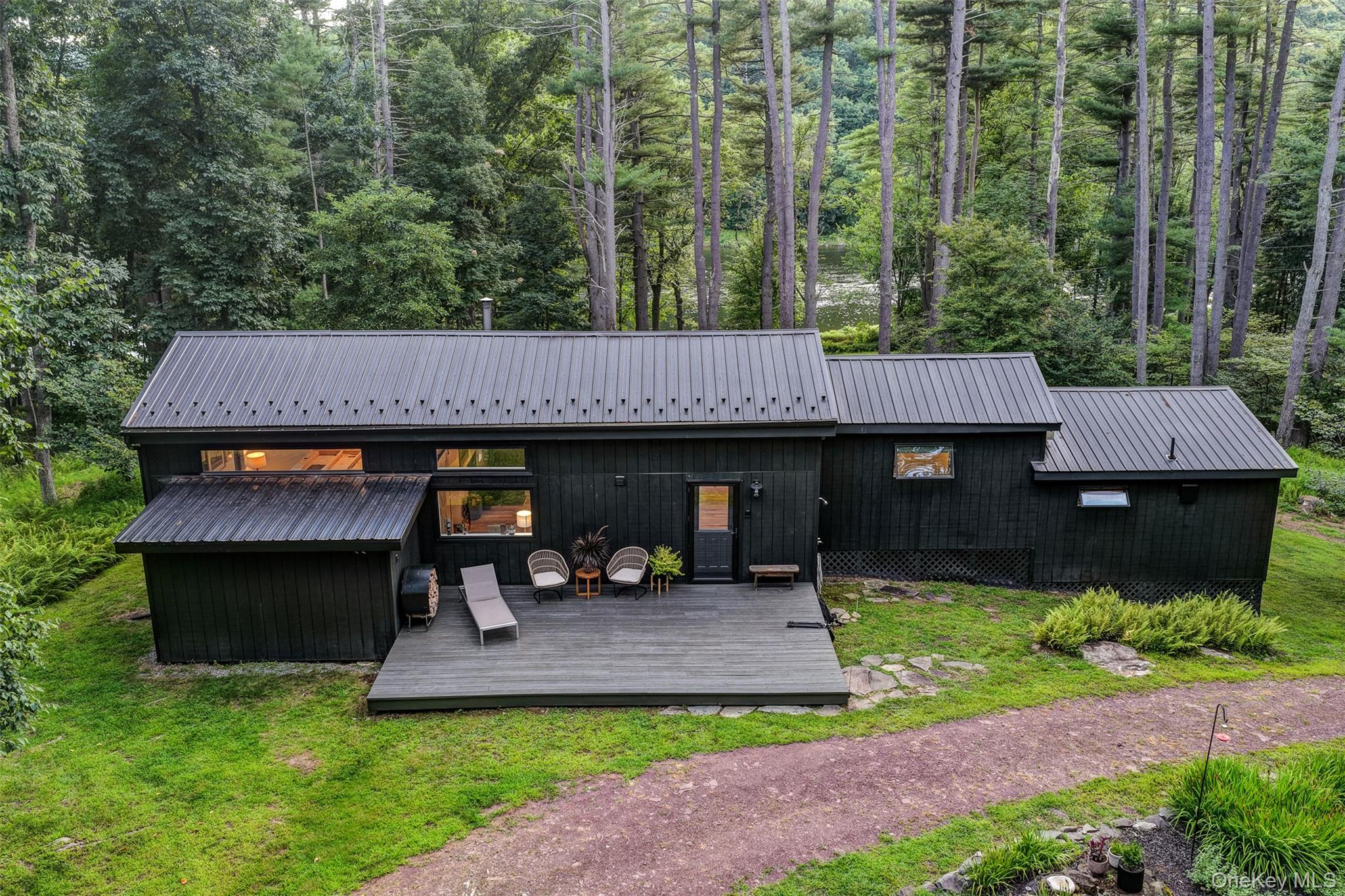 151 Hankins Road Property Photo 4