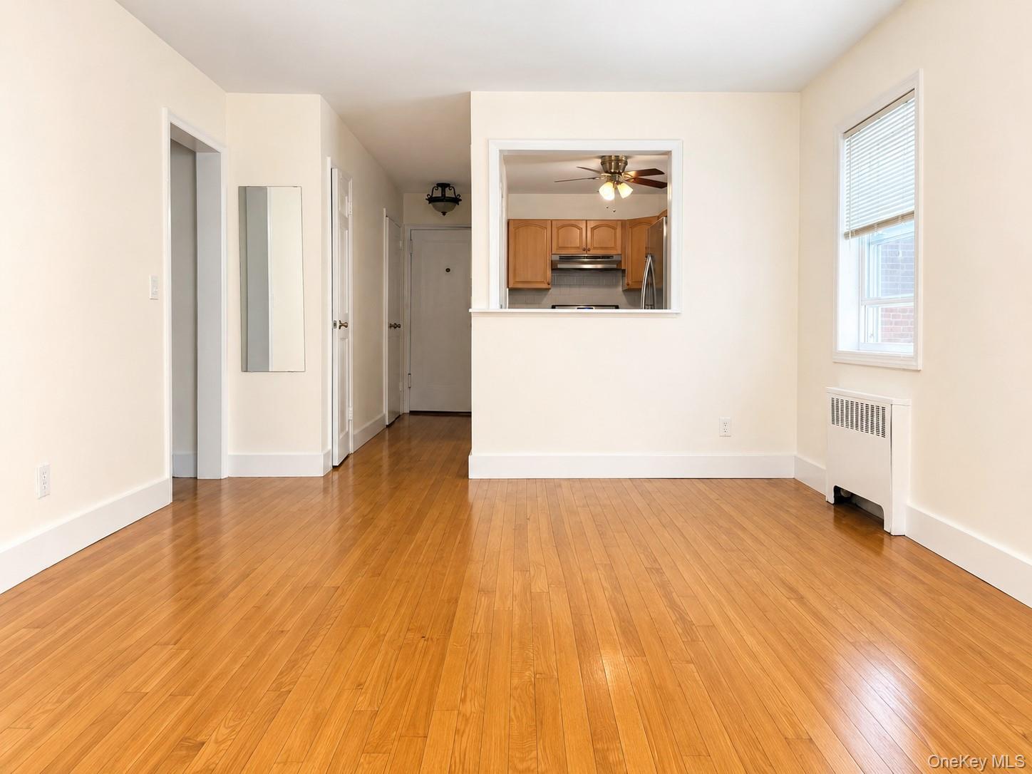 320 S Broadway T5 Property Photo 3