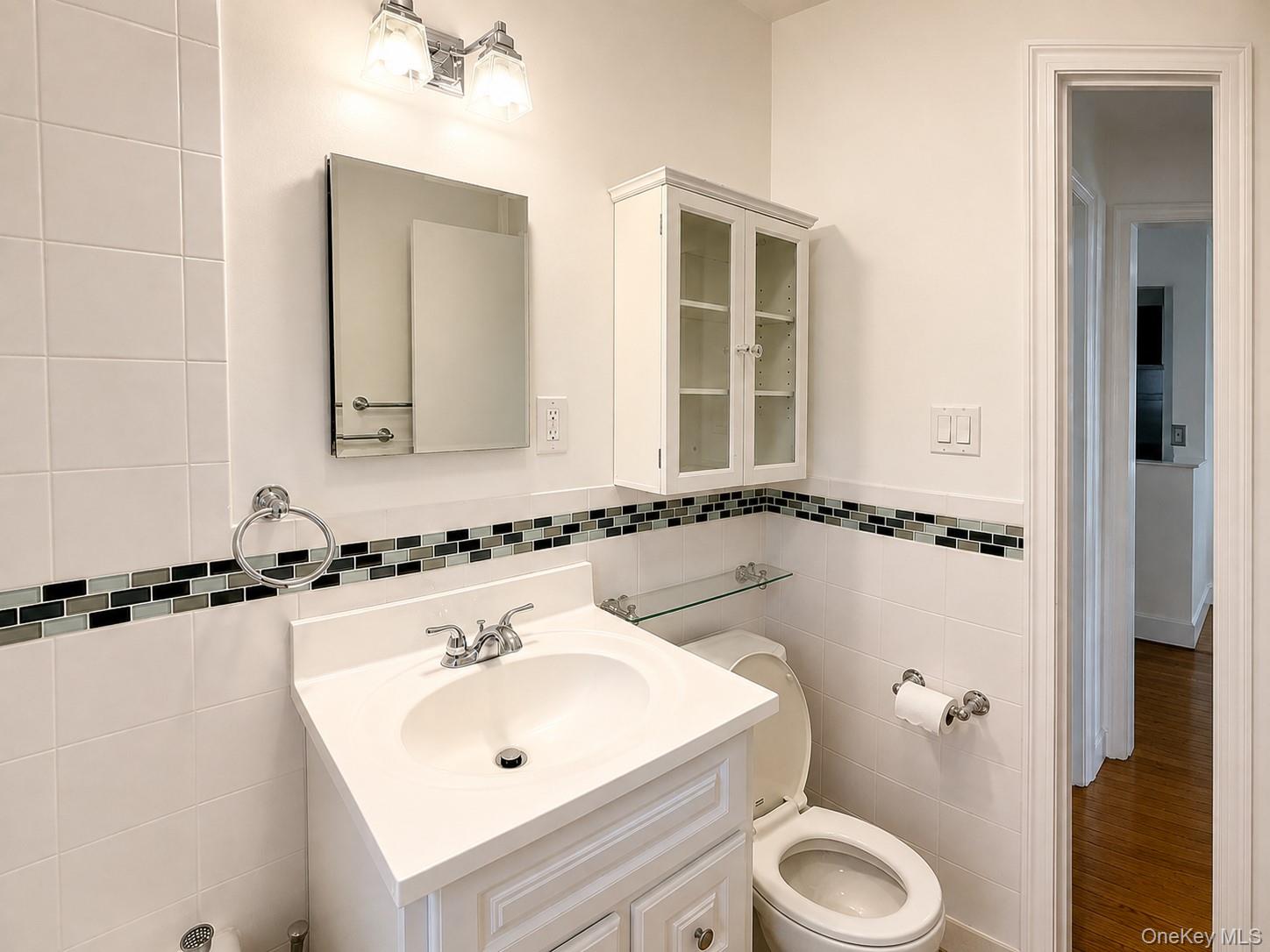 320 S Broadway T5 Property Photo 6