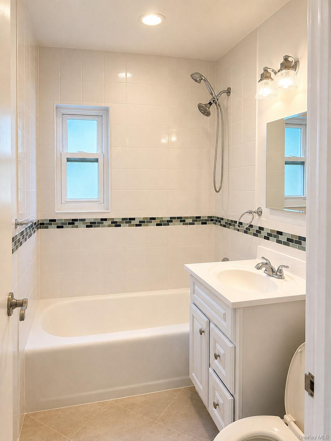 320 S Broadway T5 Property Photo 7