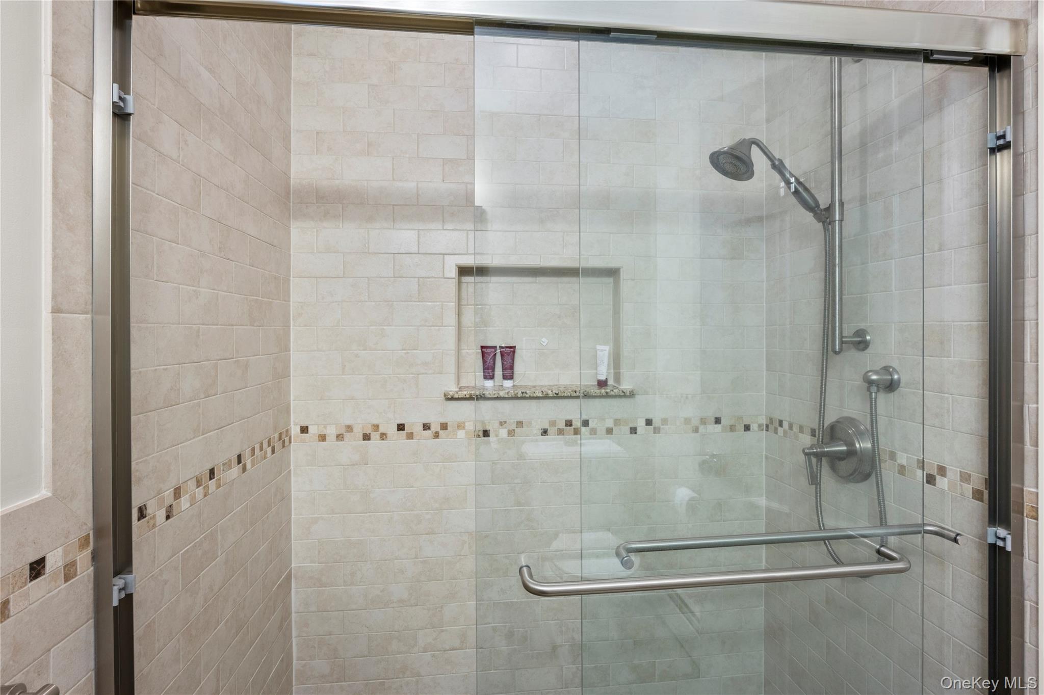 23 Cliff Road Property Photo 34