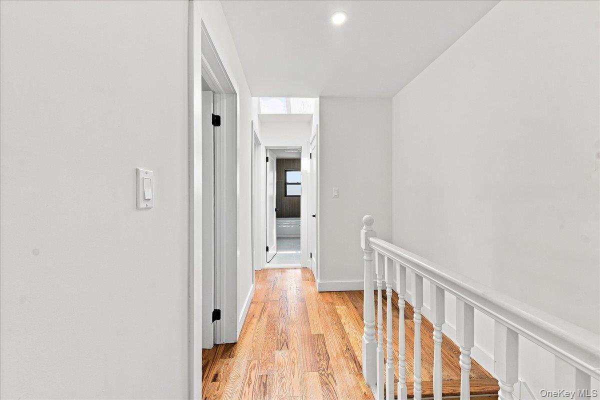 1463 Pelham Parkway Property Photo 19