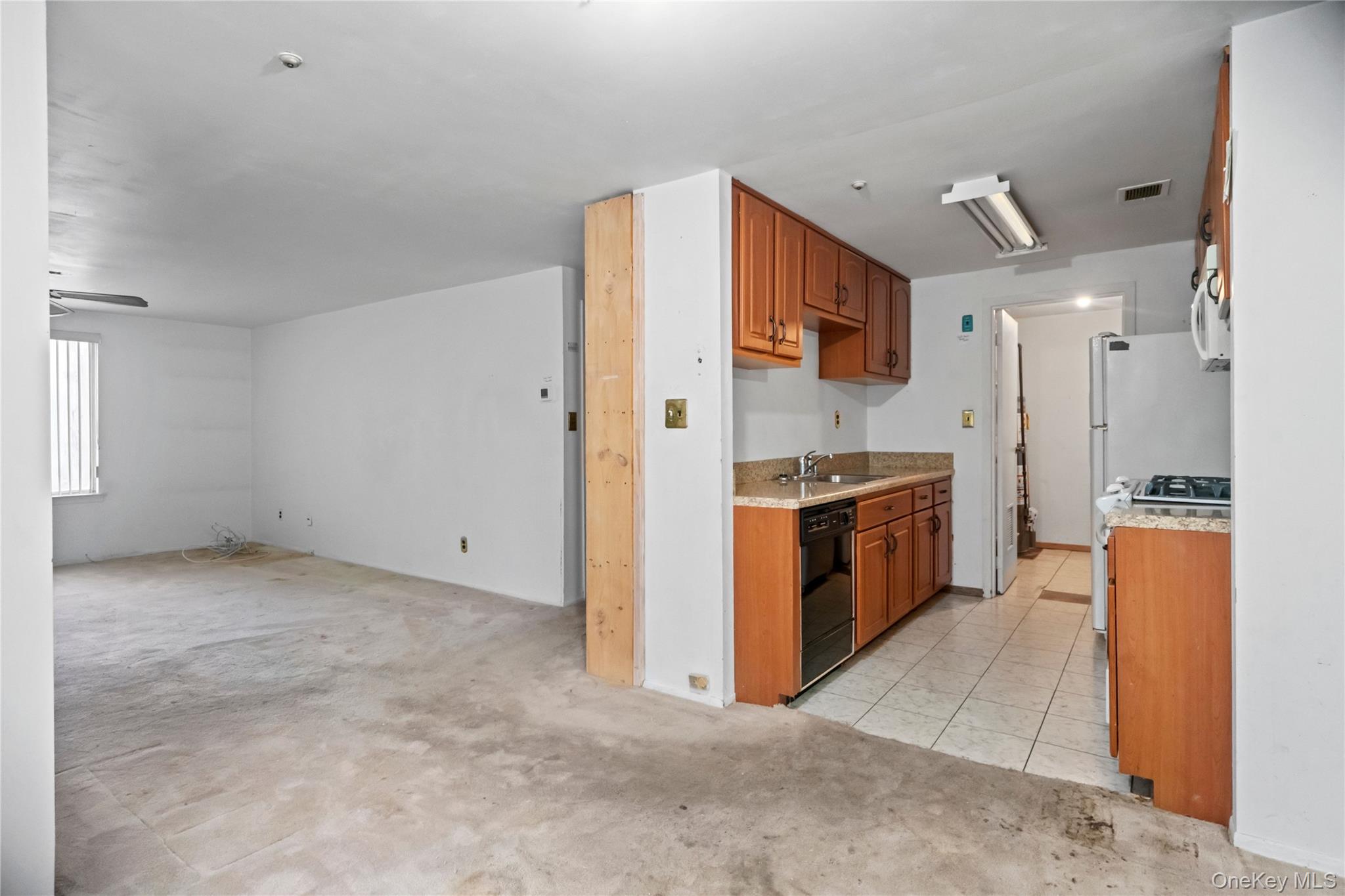 221 Sagamore Hills Drive 221 Property Photo 11