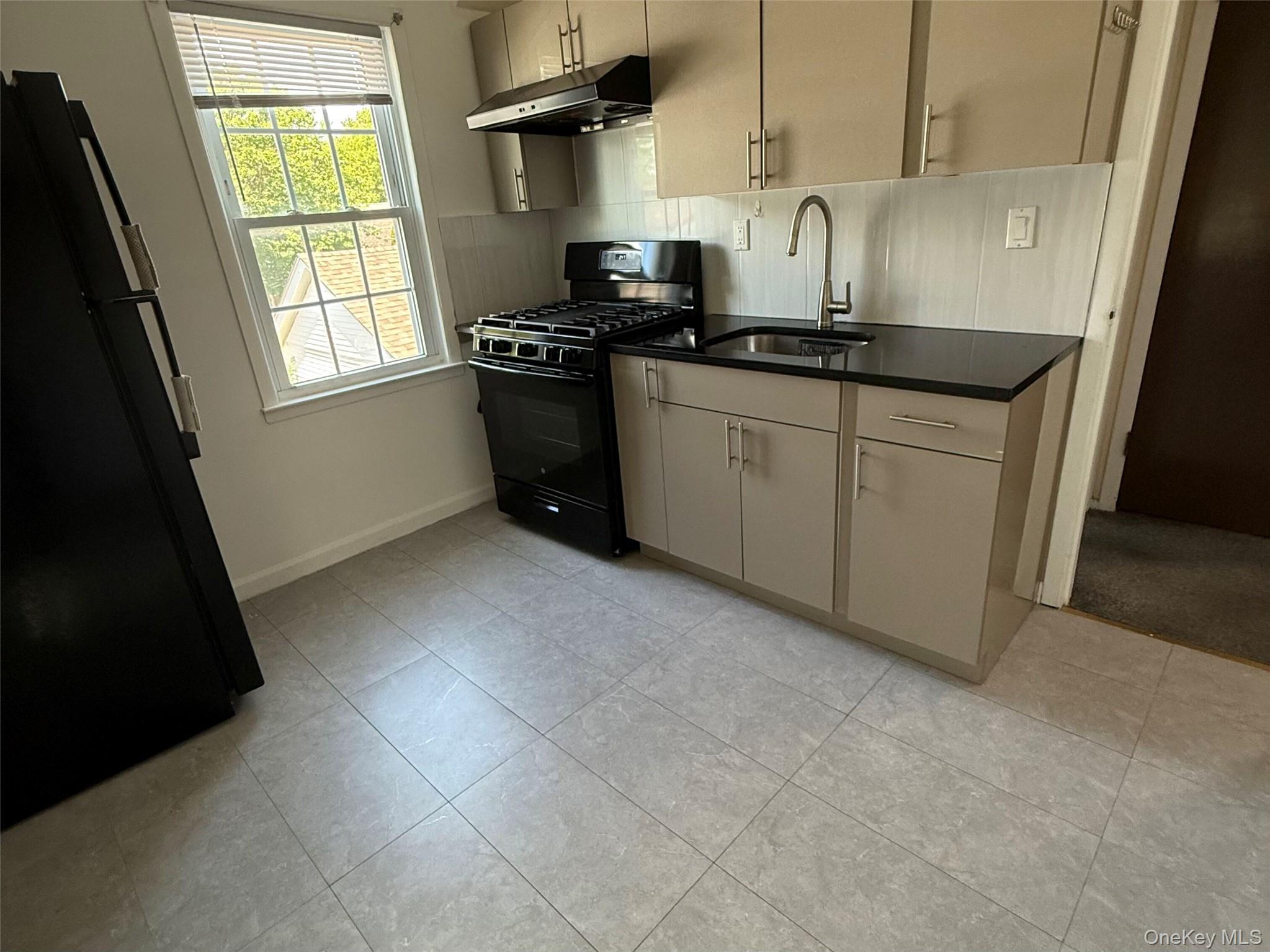 8838 247th Street Property Photo 1