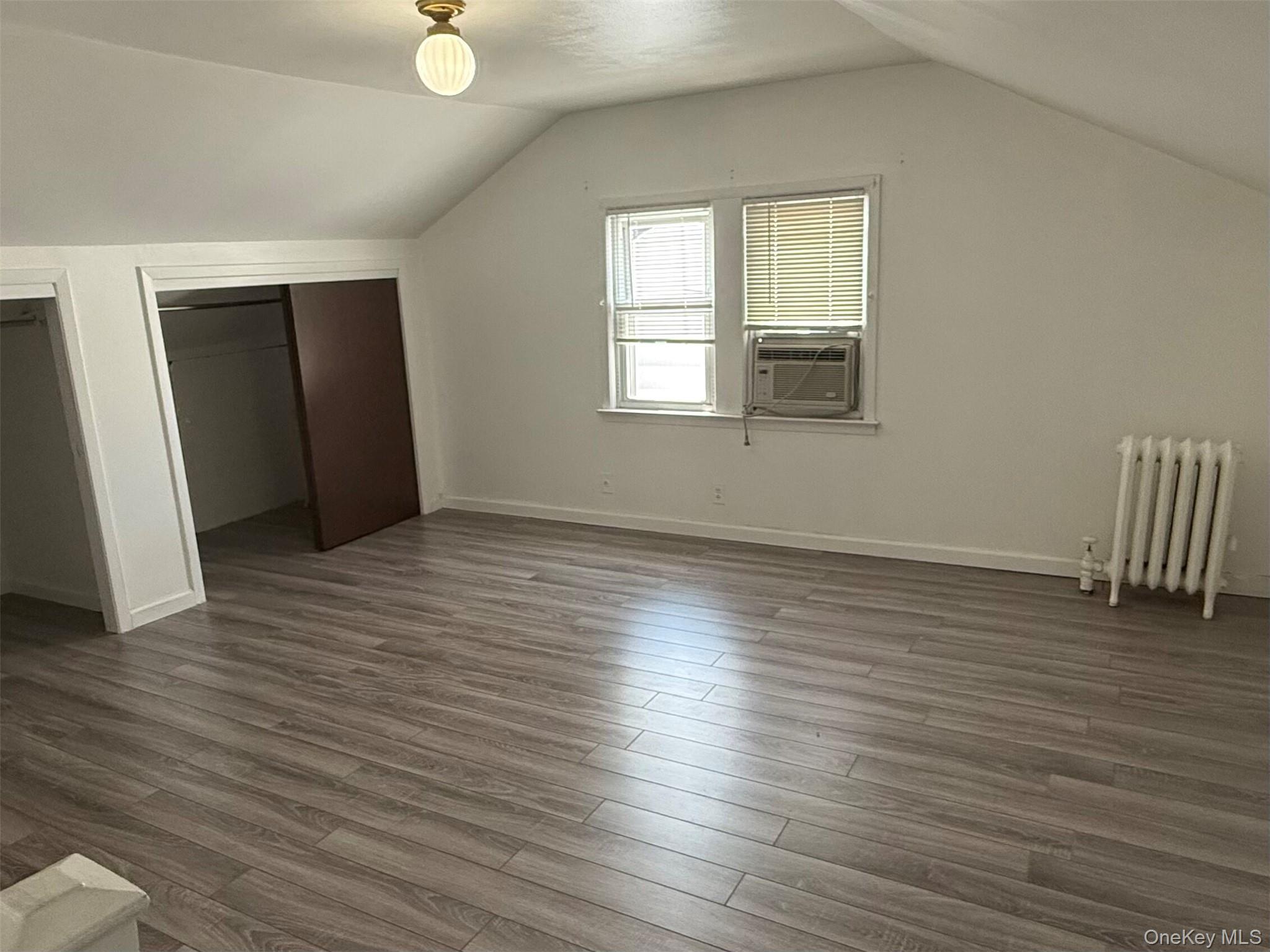 8838 247th Street Property Photo 6