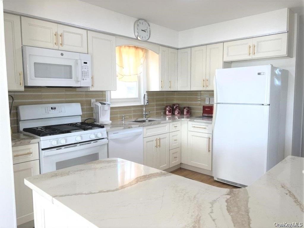 24 Virginia Avenue Top Property Photo 5