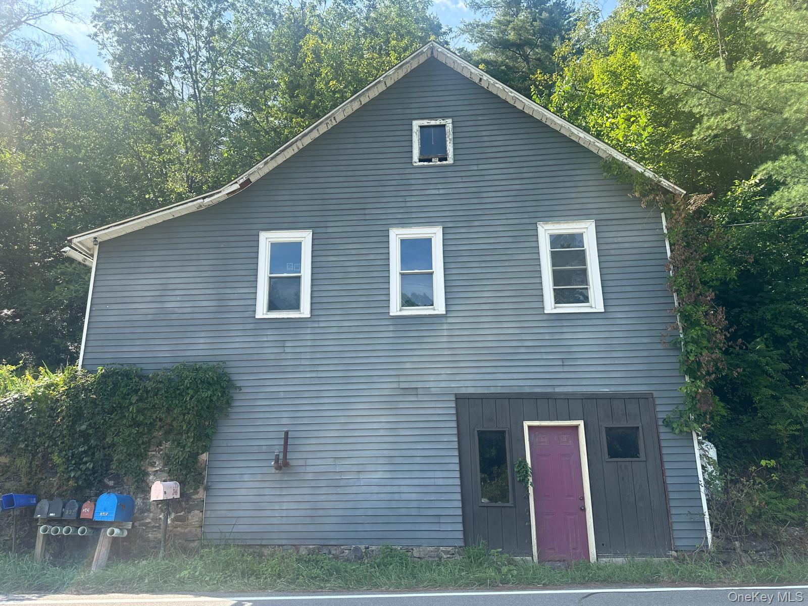348-354 Binnewater Road Property Photo 3