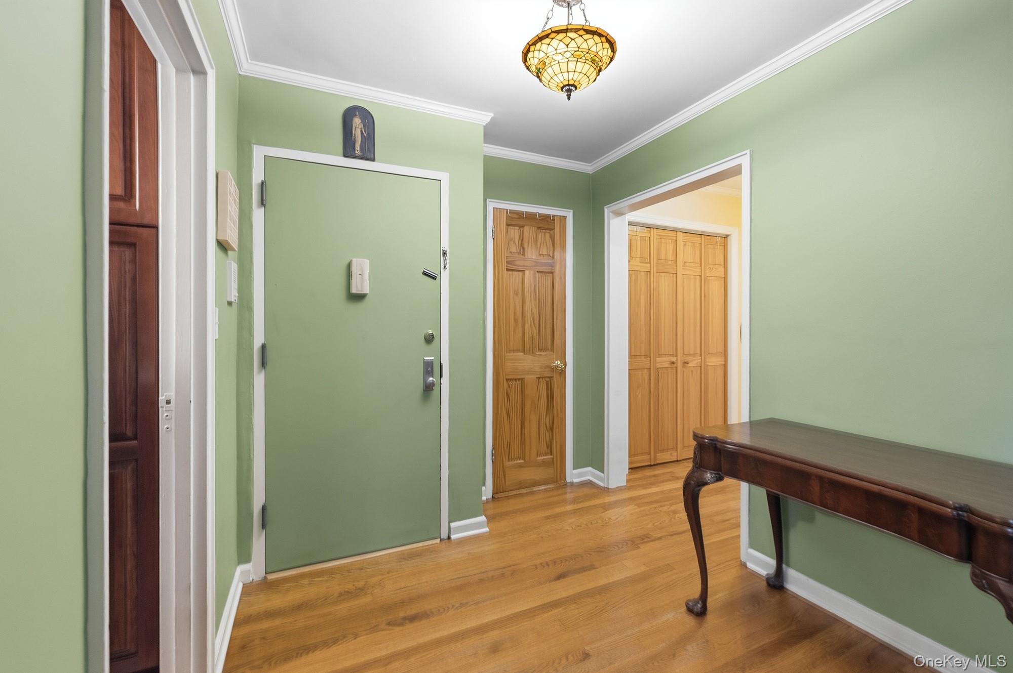 154 Underhill Avenue 2a Property Photo 4
