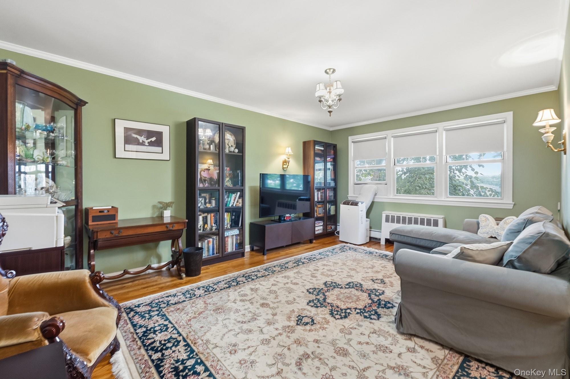 154 Underhill Avenue 2a Property Photo 6