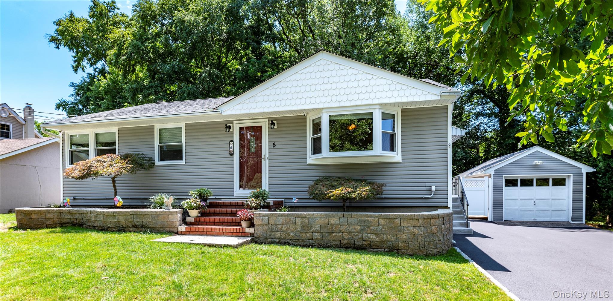 5 Nelson Place Property Photo 1