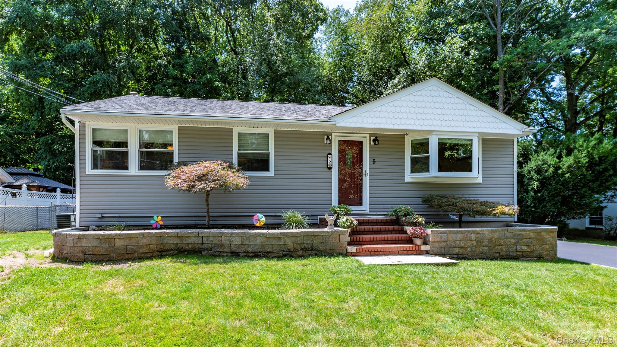 5 Nelson Place Property Photo 2