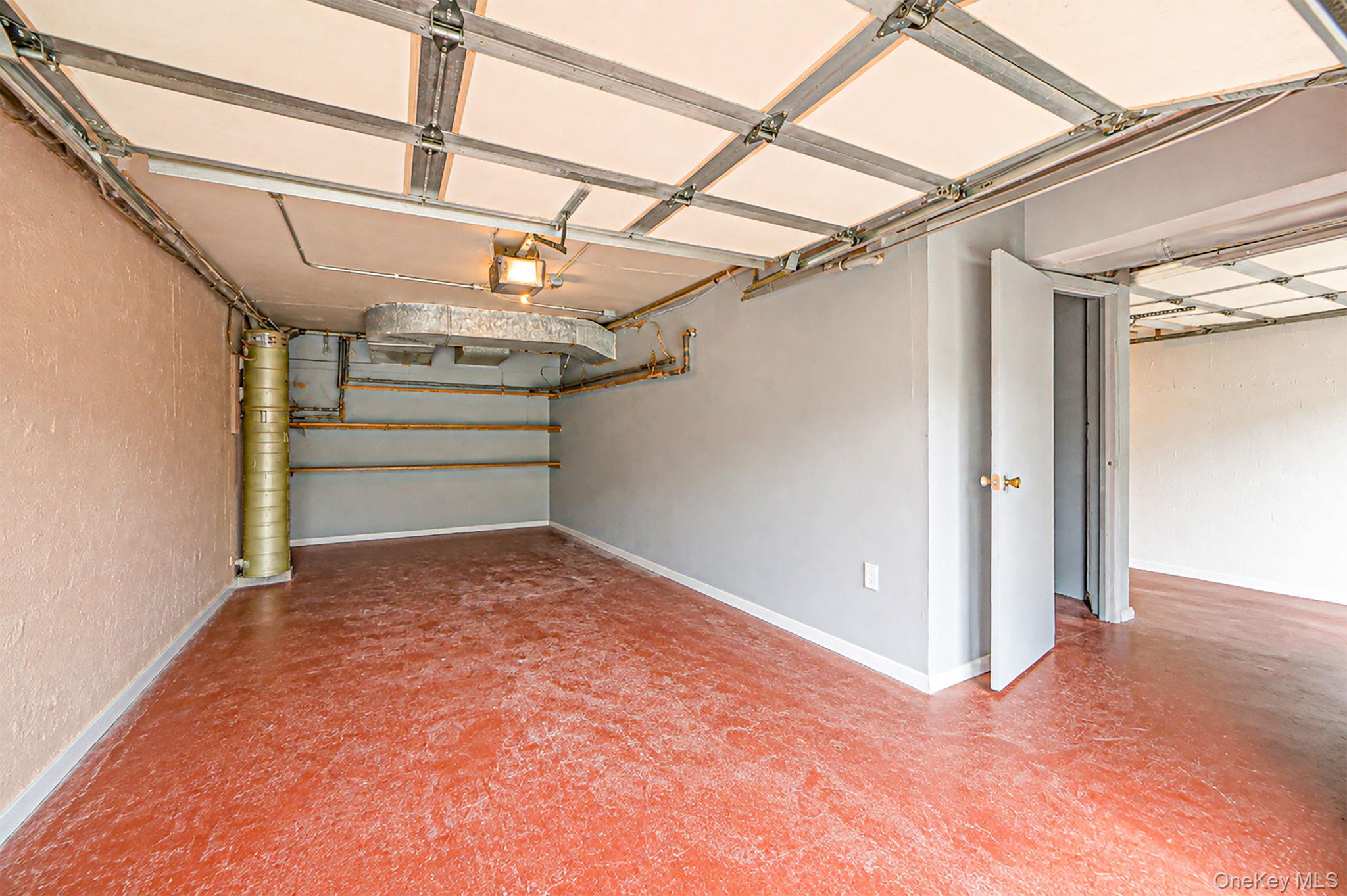 23 Colonial Drive Property Photo 38