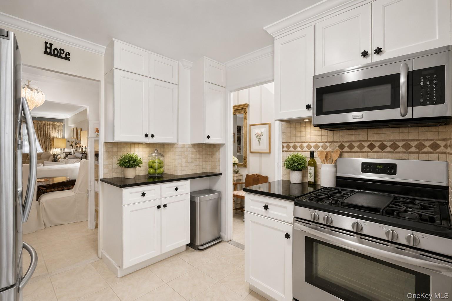 280 Collins Avenue 1a Property Photo 7