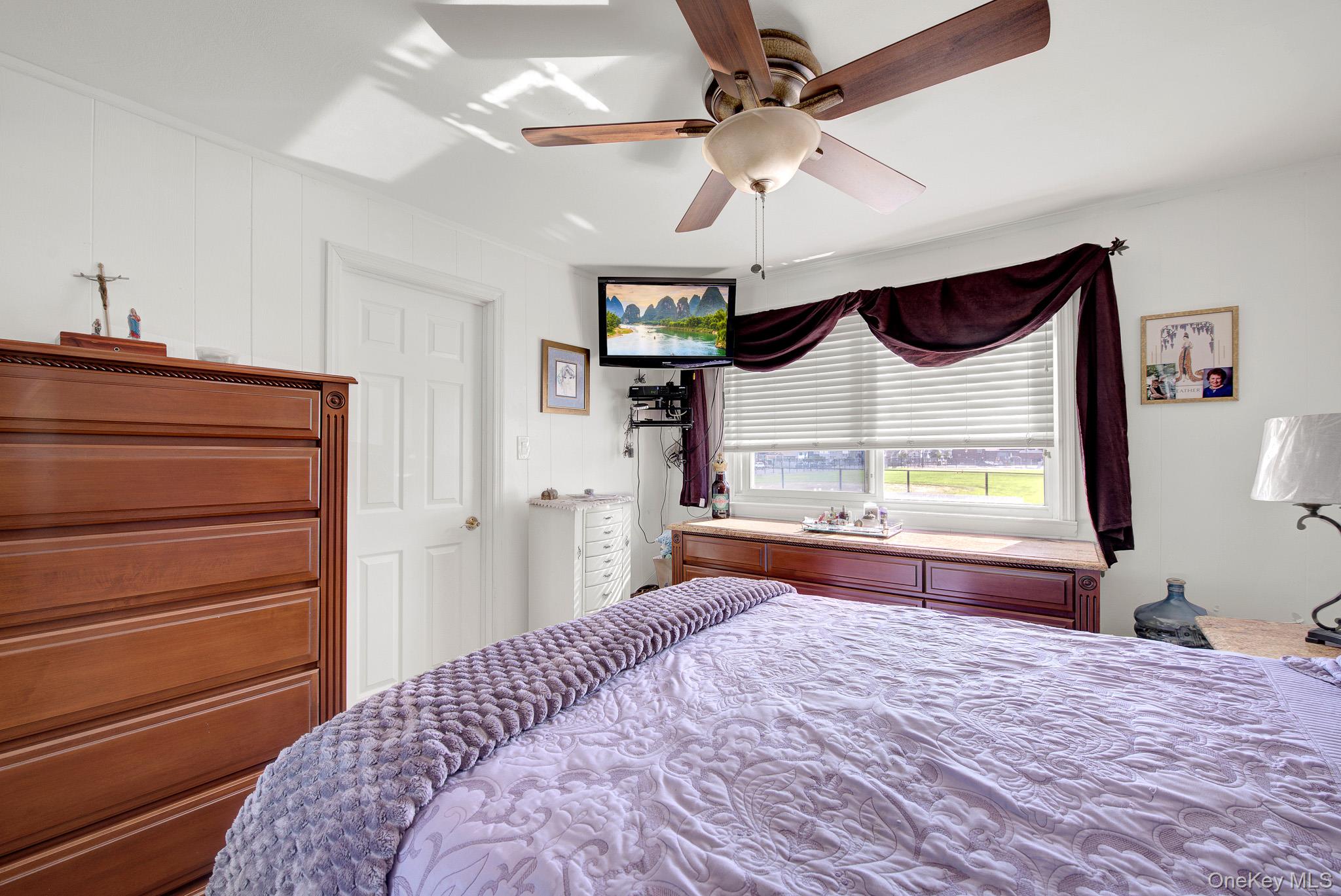 76 Suffolk Road Property Photo 12