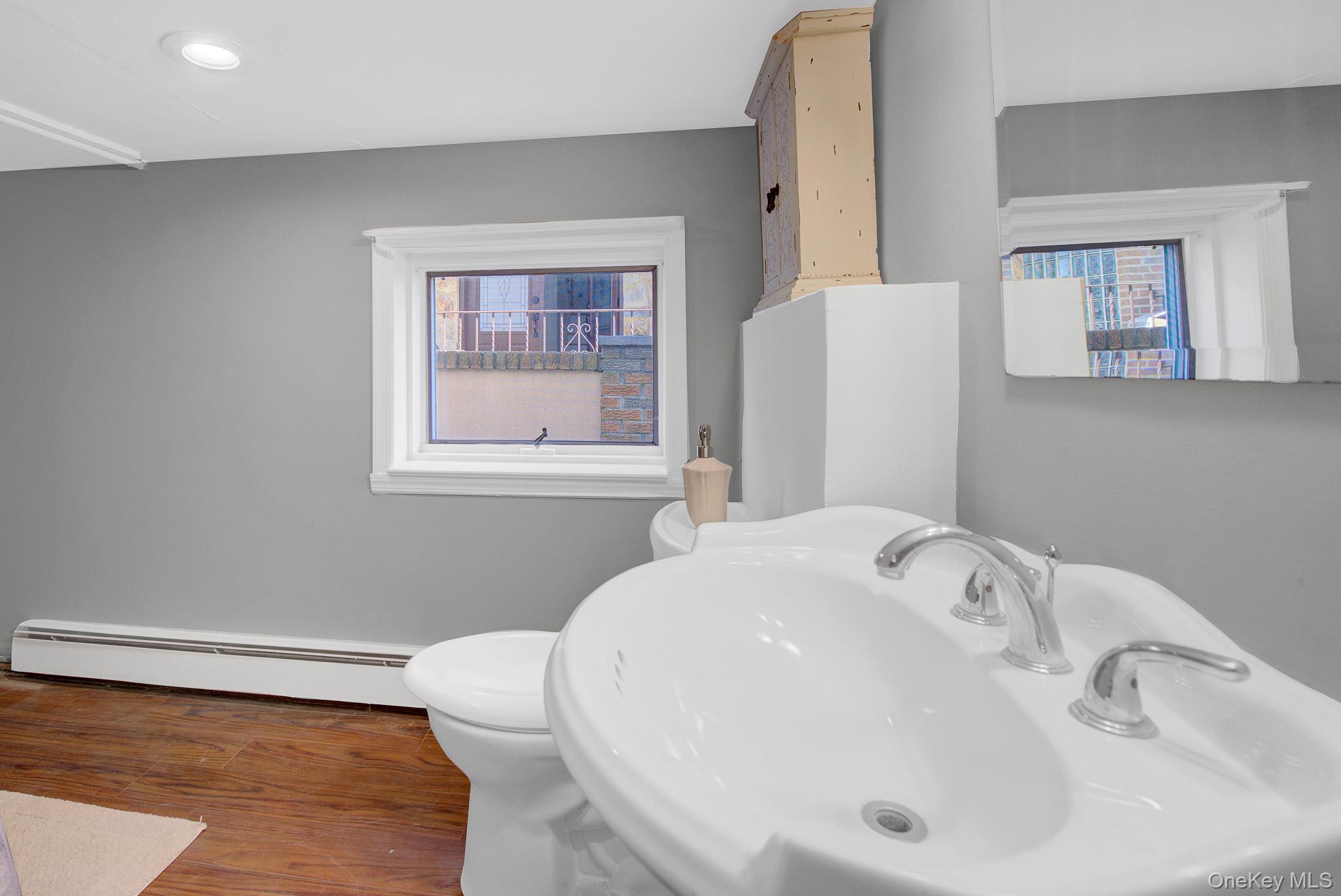 76 Suffolk Road Property Photo 33