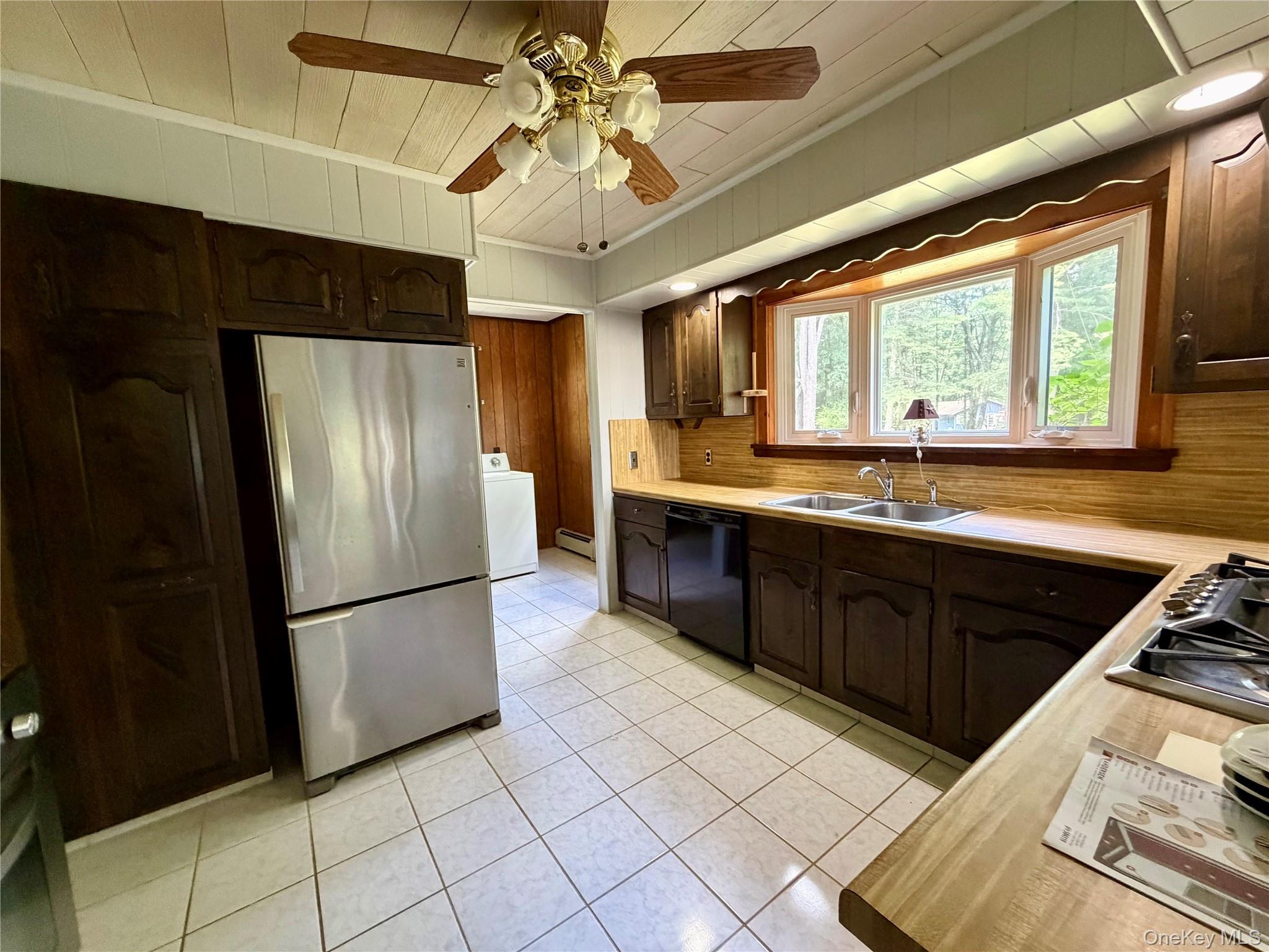 249 David Rhodes Road Property Photo 14