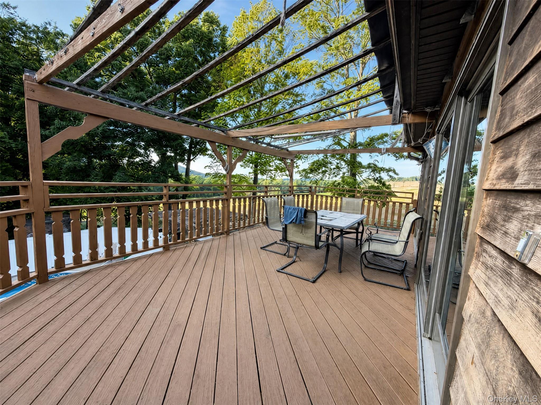 15 Arlington Drive Property Photo 36