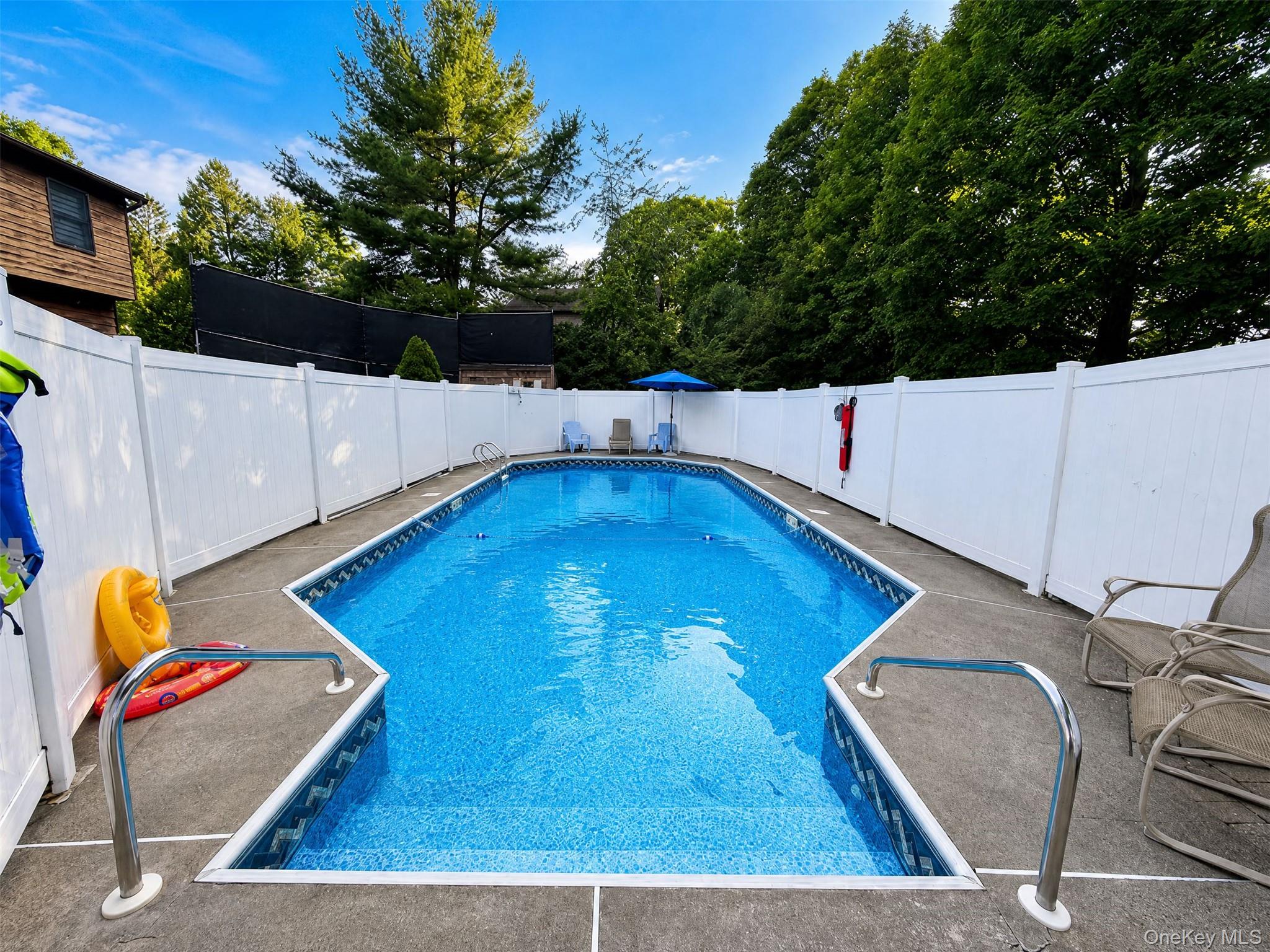 15 Arlington Drive Property Photo 45