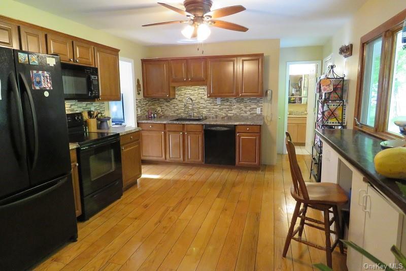 7 Owen Drive Property Photo 6