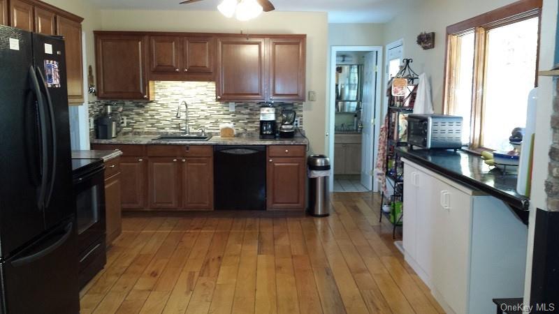7 Owen Drive Property Photo 8