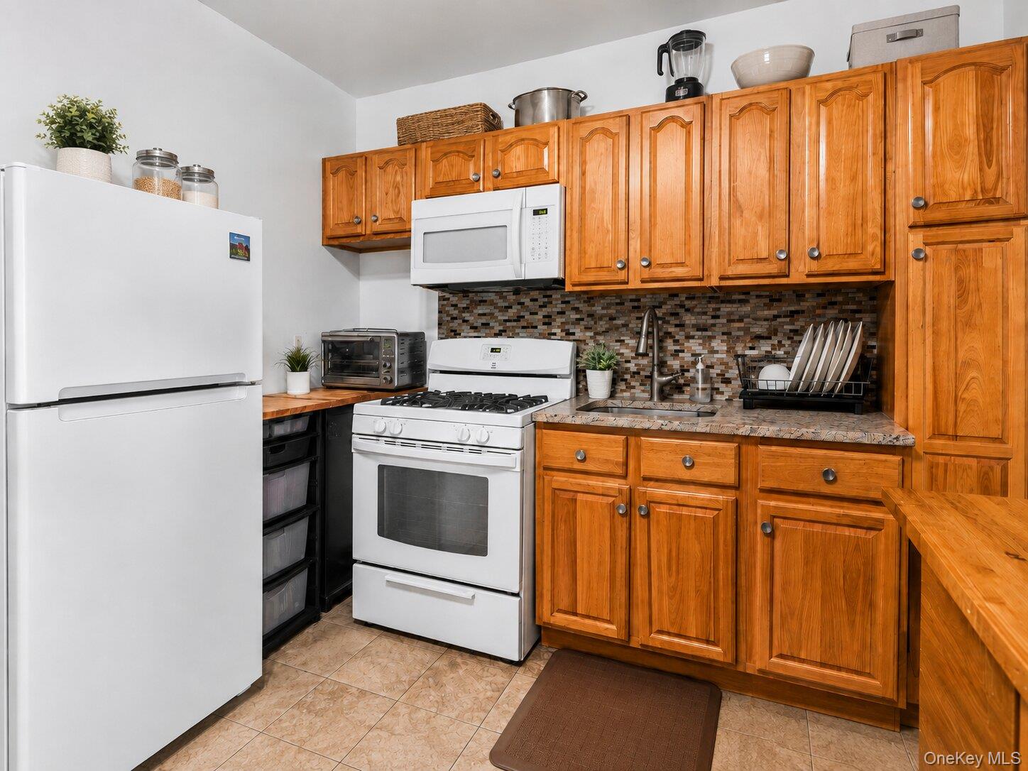 9416 Linden Boulevard Property Photo 10