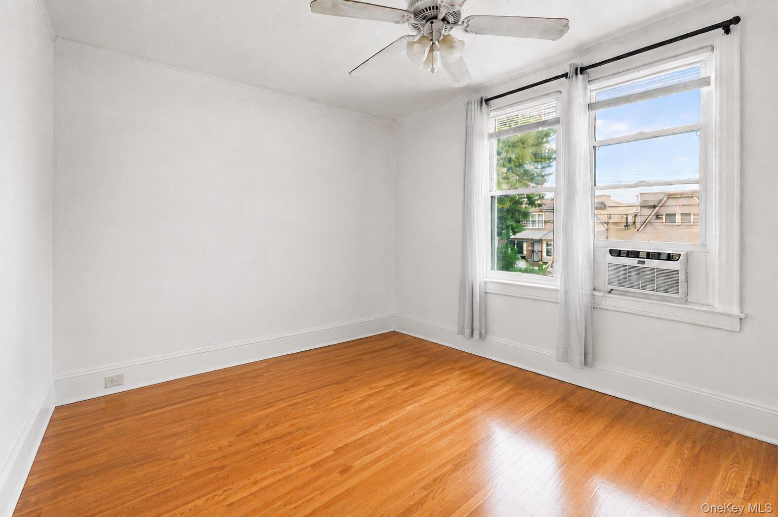 9416 Linden Boulevard Property Photo 25