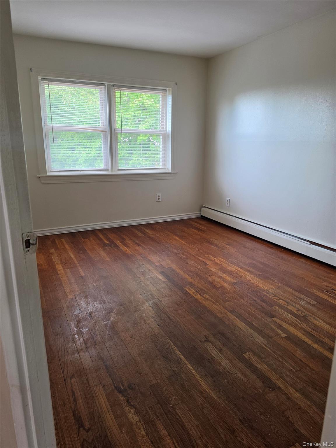61-25 75th Street 2fl Property Photo 8