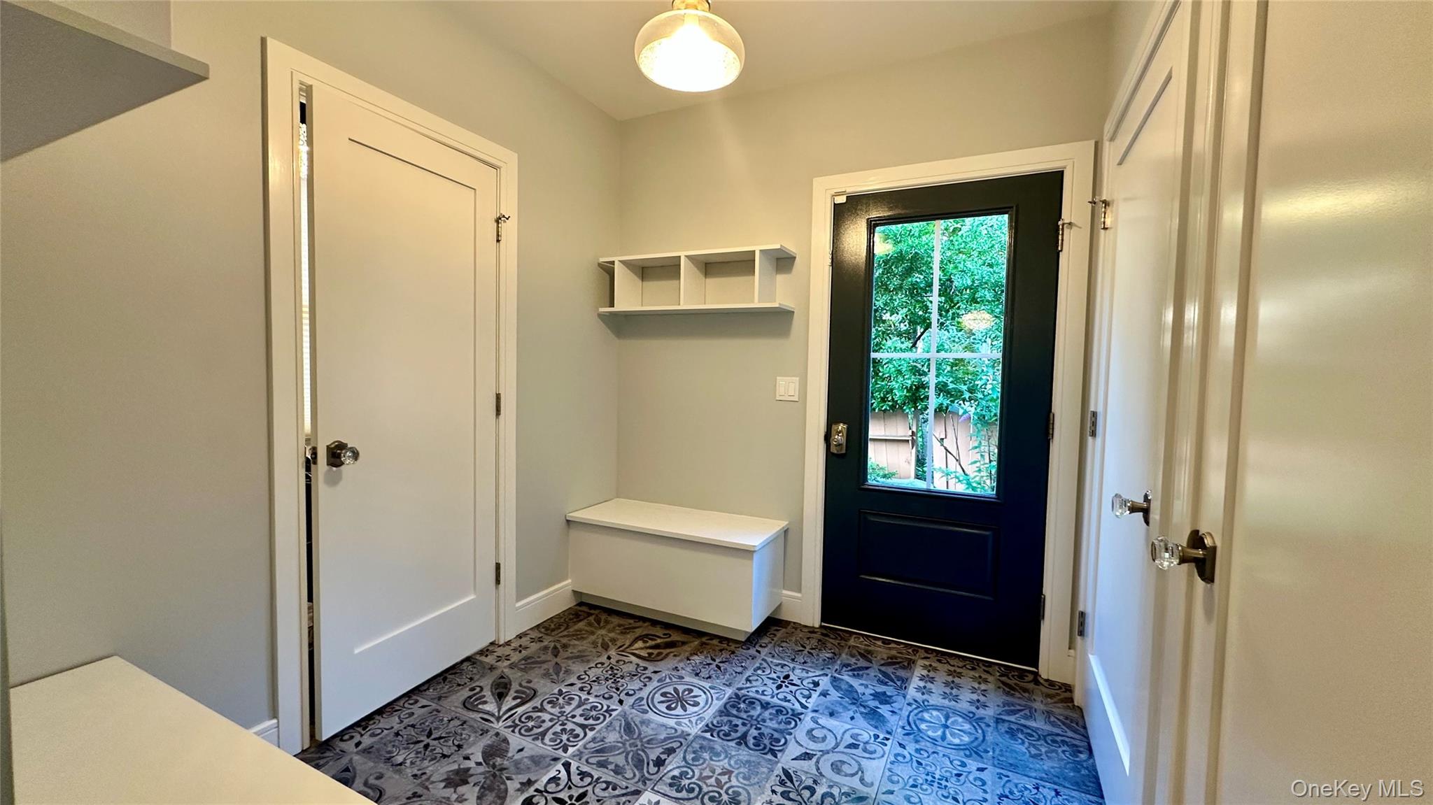18 20th Avenue Property Photo 16
