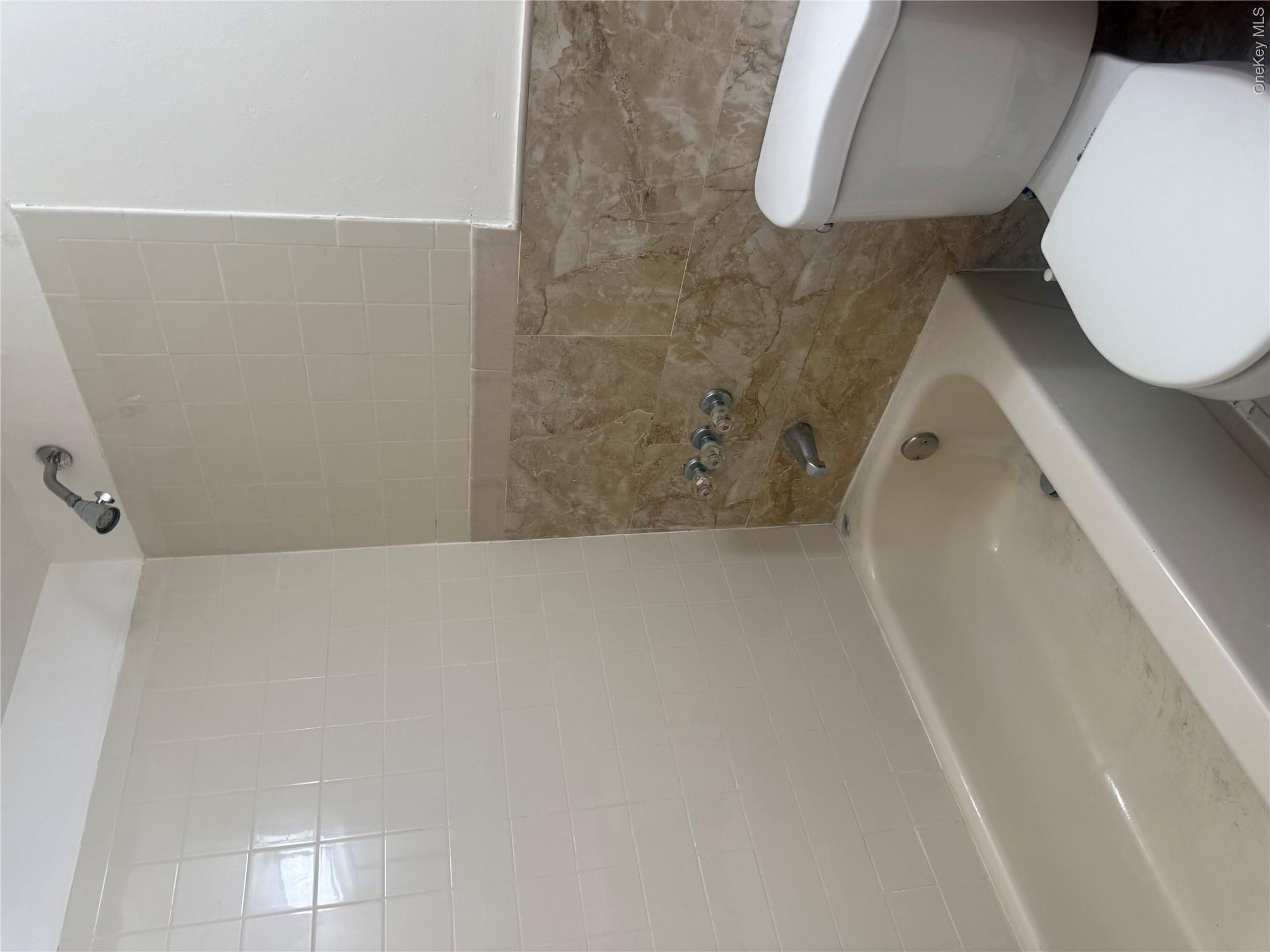 144-87 176th Street Property Photo 7