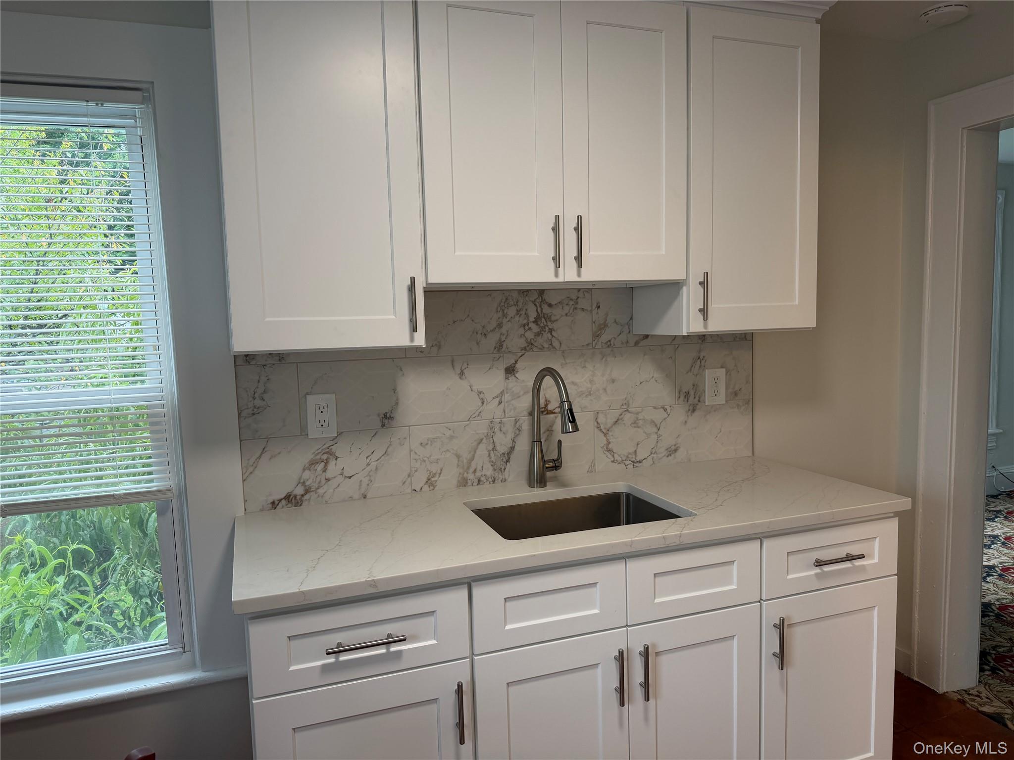 20 Campwoods Road 2r Property Photo 8
