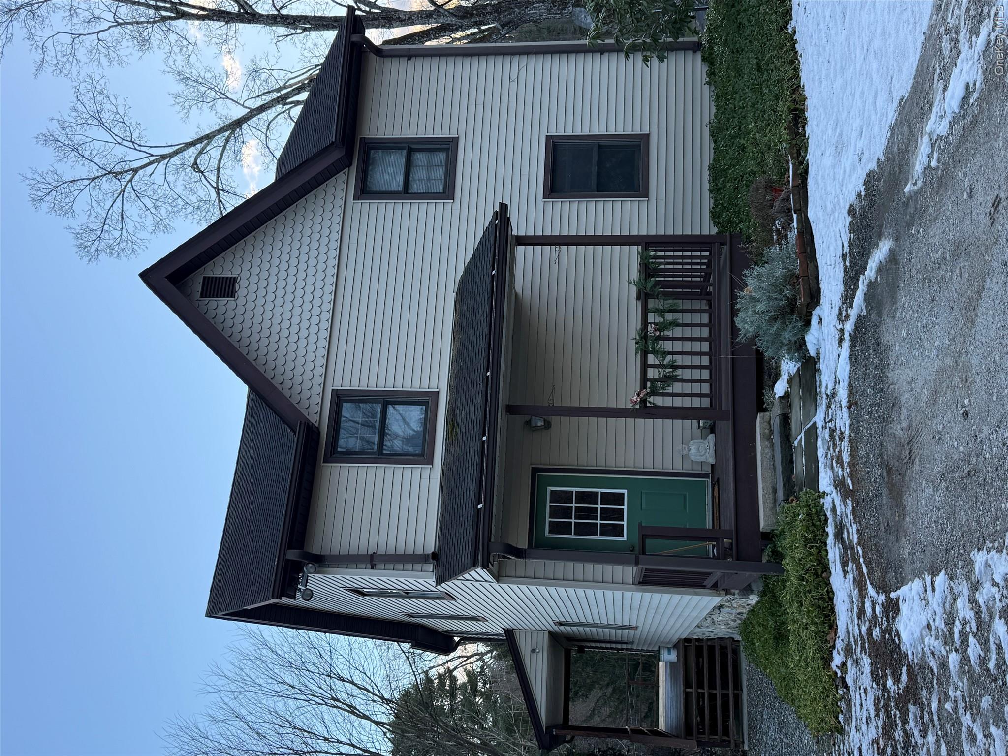 55 Hillside Avenue #a Property Photo 1