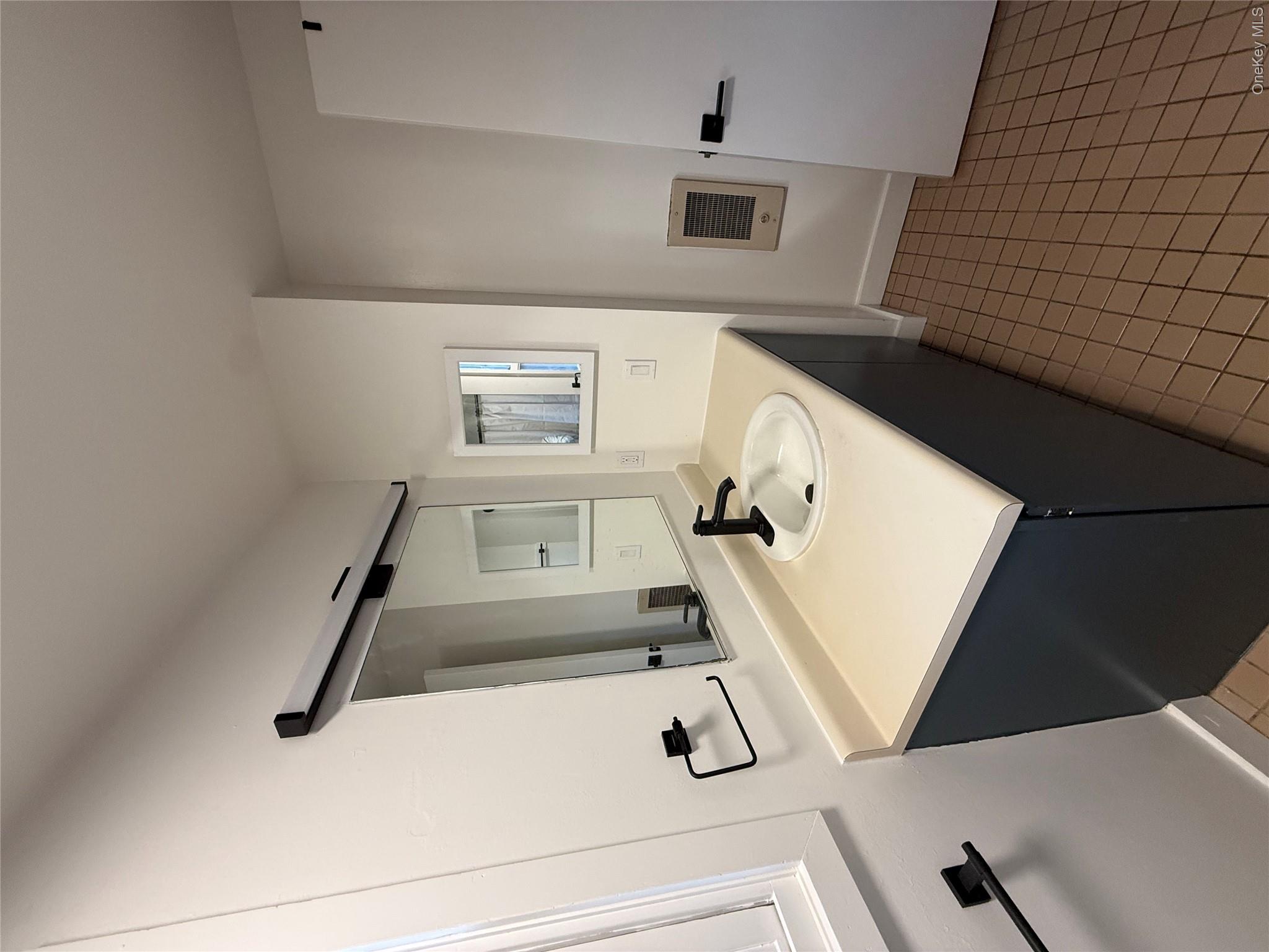 55 Hillside Avenue #a Property Photo 10